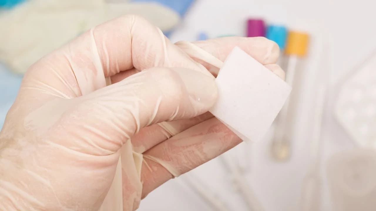 アルコール綿でサーマルペーストを掃除できる?