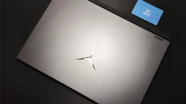 Lenovo Legion Y9000P 2021H のクリーニングとサーマルペースト交換